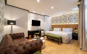 Hotel H10 Puerta De Alcalá
